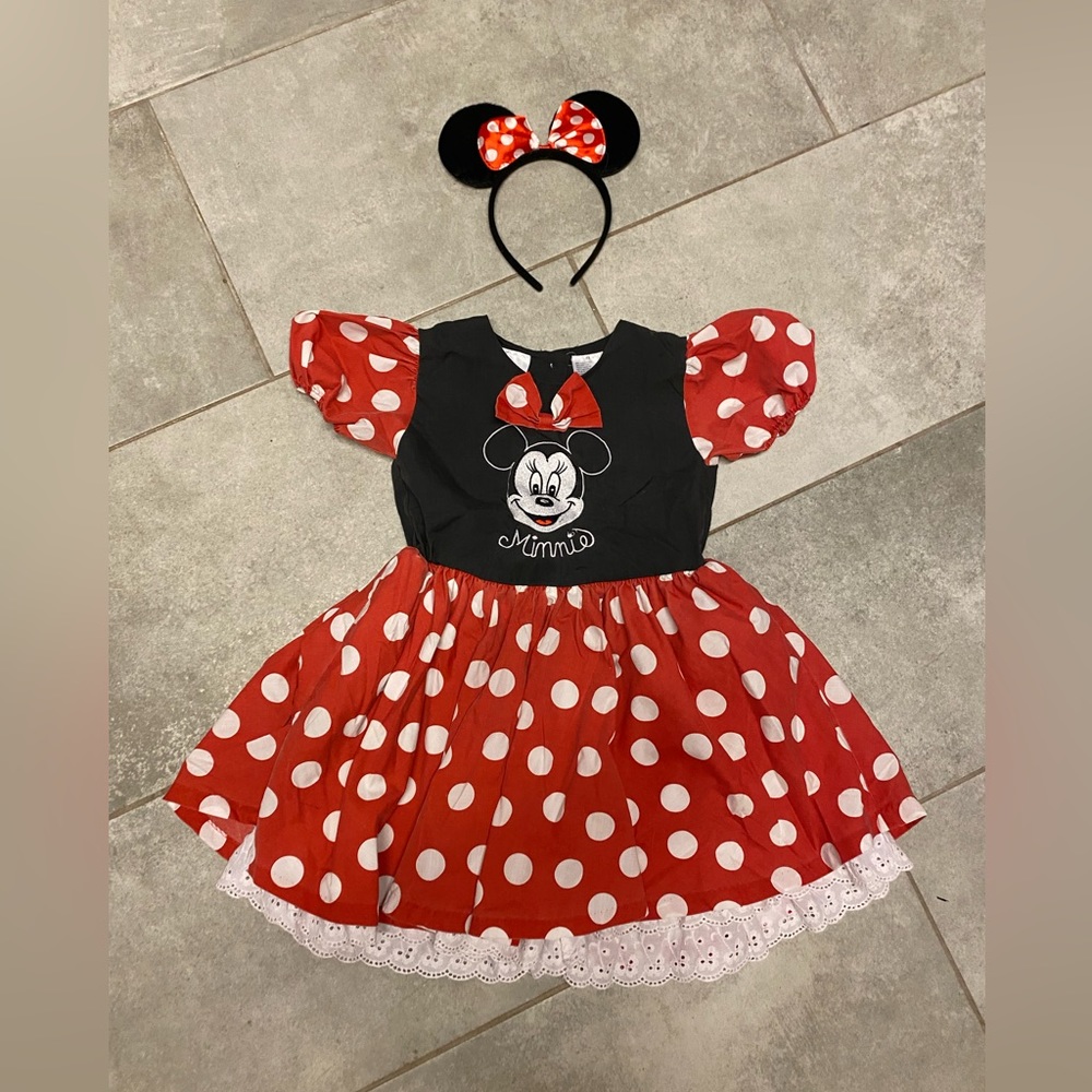 Girls Minnie Mouse Halloween Costume (4T)